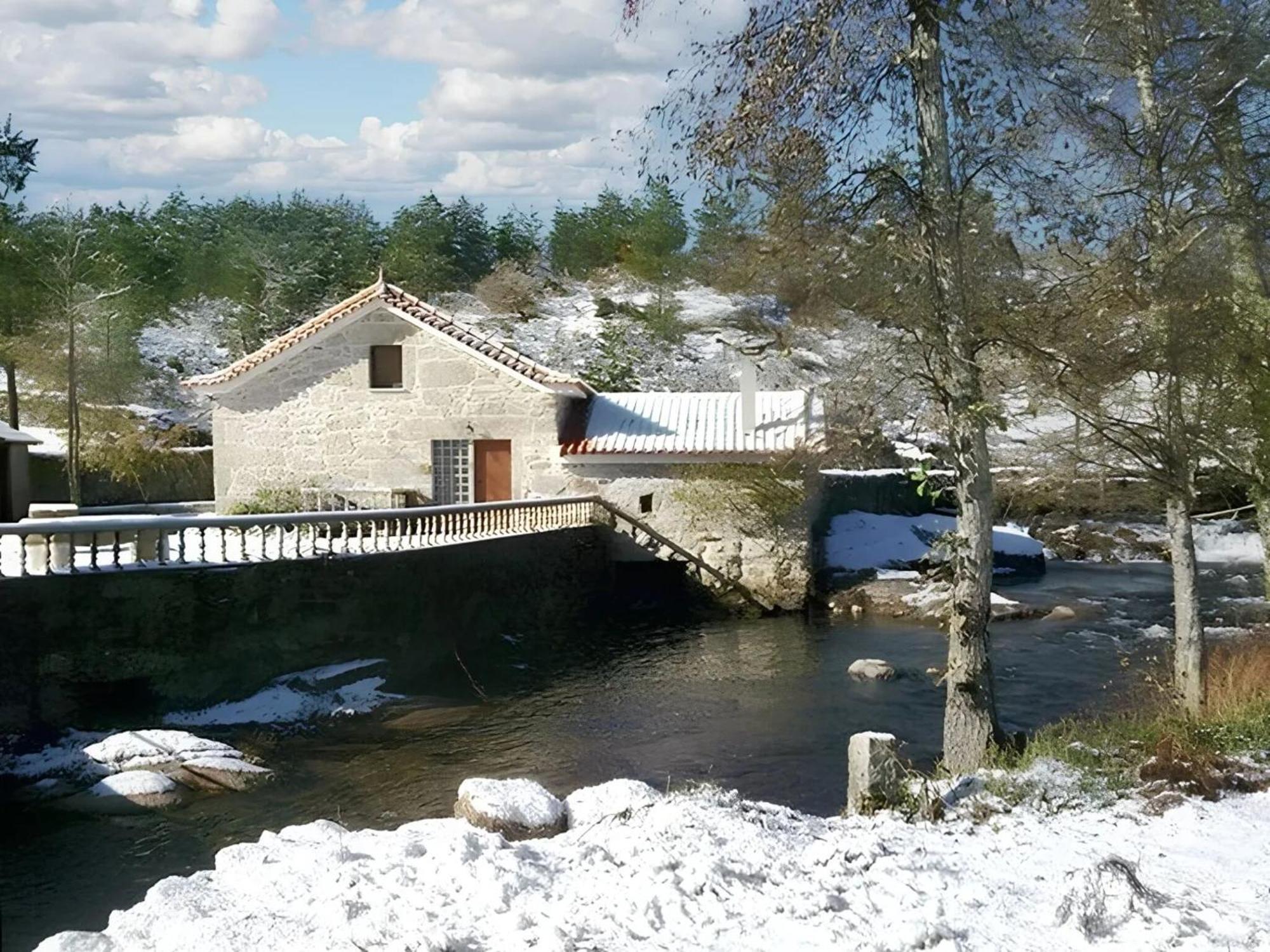 Charming Villa In Segoes With A Private Pool エクステリア 写真